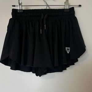 Black Keiki Kona flowy shorts